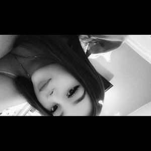 Meet your Posher, Hailey